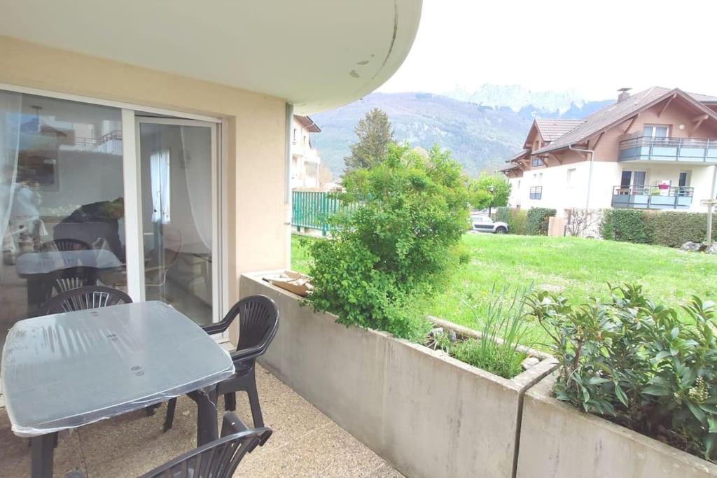 Appartement T3 Classe Trois Etoiles Au Calme De Plain-Pied Au Centre Doussard Avec Vue Sur Montagne, Lac Annecy A Proximite Luaran gambar